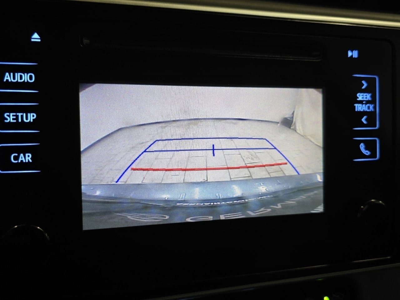 Used 2017 Toyota Corolla LE w/ Carpet Mat Package (TMS) image 6