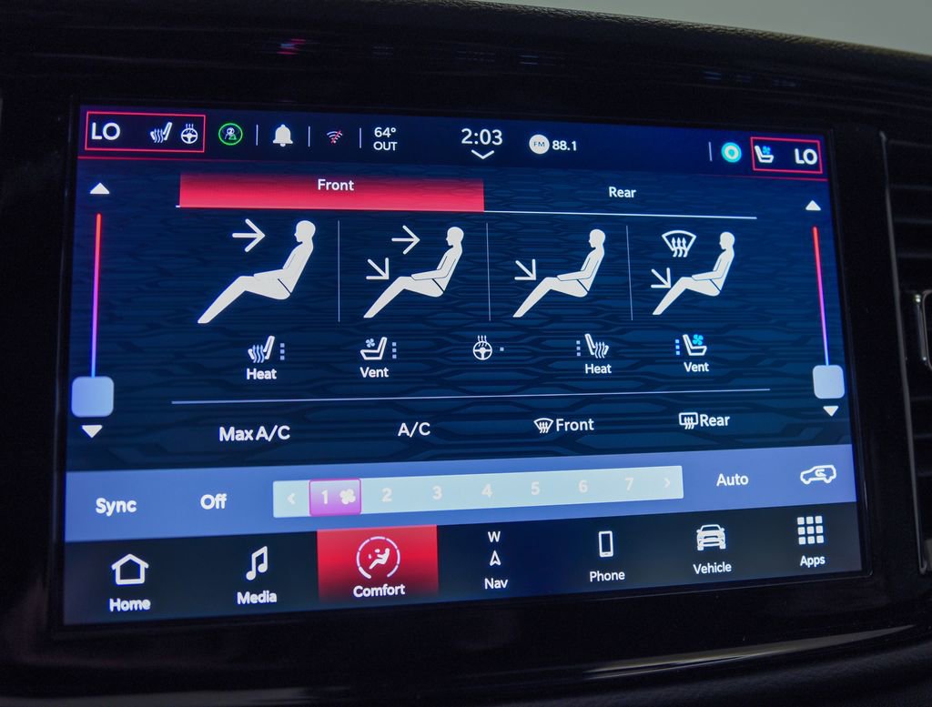 Used 2025 Dodge Durango GT AWD/4WD image 26