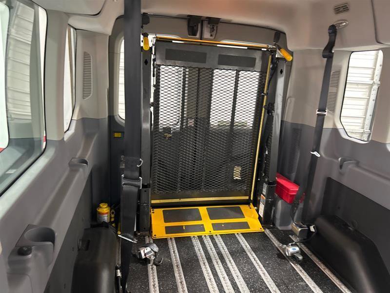 Used 2019 Ford Transit 350 XL image 13