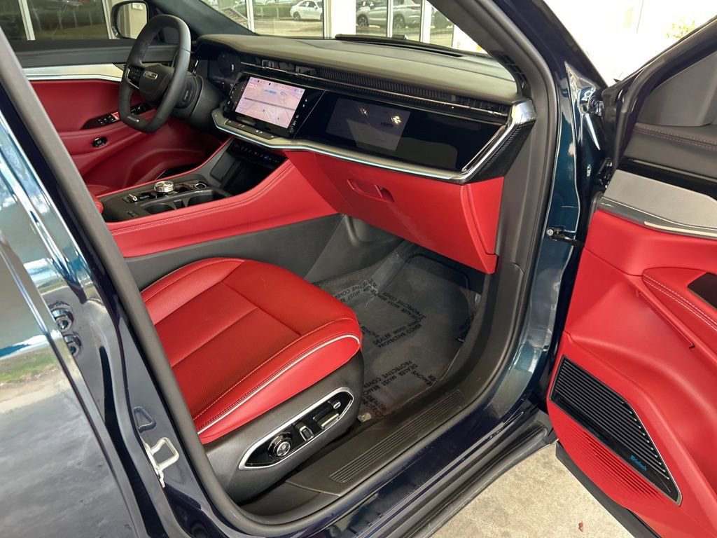 Used 2024 Jeep Wagoneer Launch Edition image 26