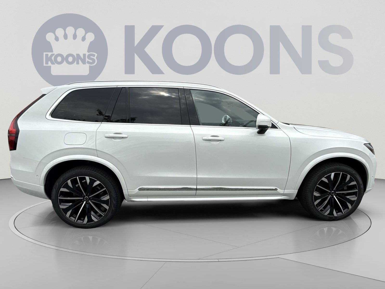 New 2026 Volvo XC90 T8 Ultra w/ Protection Package Premier AWD/4WD image 8