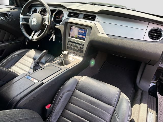 Used 2011 Ford Mustang GT Premium w/ Electronics Pkg RWD image 23