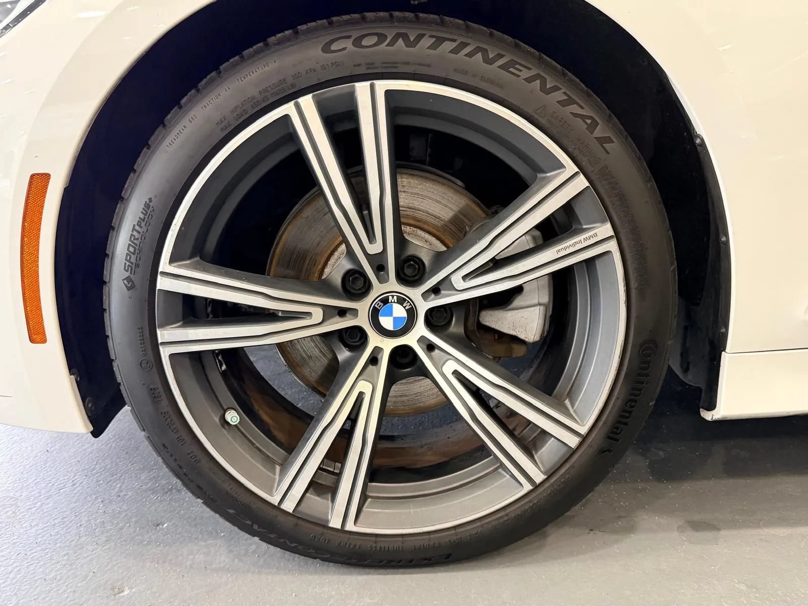 Used 2020 BMW 330i Sedan w/ Convenience Package RWD image 39