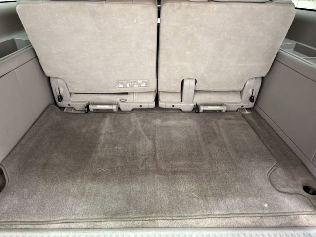 Used 2011 Chevrolet Suburban LTZ image 23