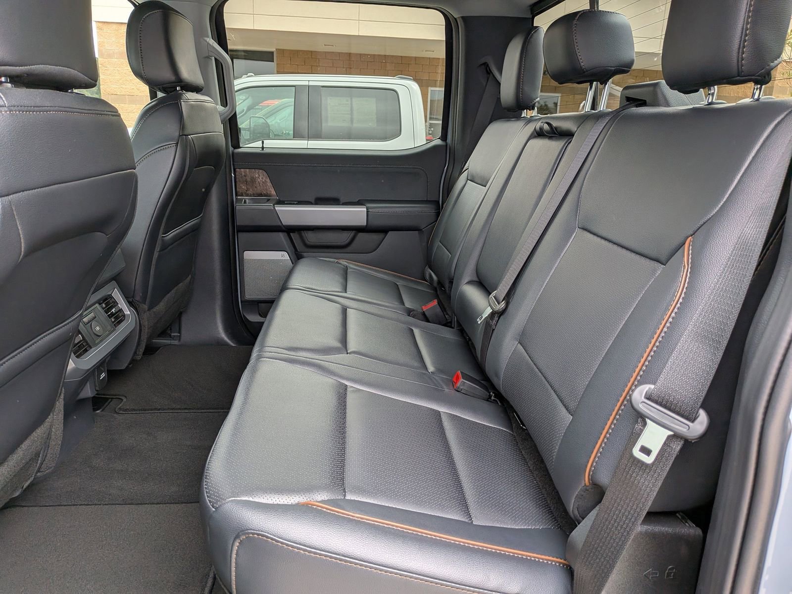 Certified 2026 Ford F250 Lariat w/ Black Appearance Package image 8