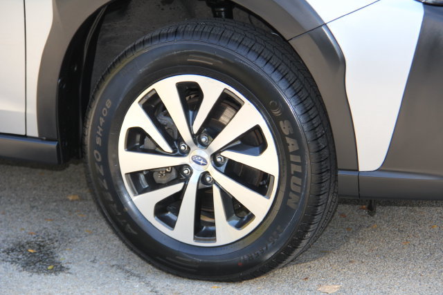 Certified 2024 Subaru Outback Premium AWD/4WD image 14