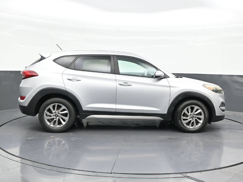 Used 2017 Hyundai Tucson SE w/ SE Popular Package 02 FWD image 7