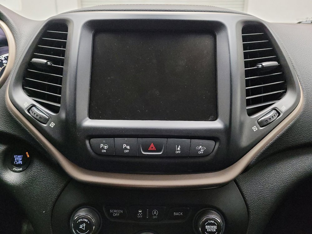 Used 2016 Jeep Cherokee Limited w/ Luxury Group image 25