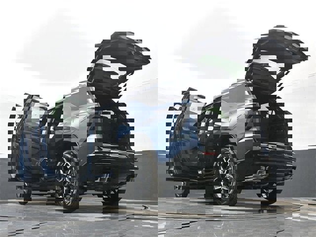 New 2026 Chevrolet Traverse High Country w/ LPO, Floor Liner Package image 61