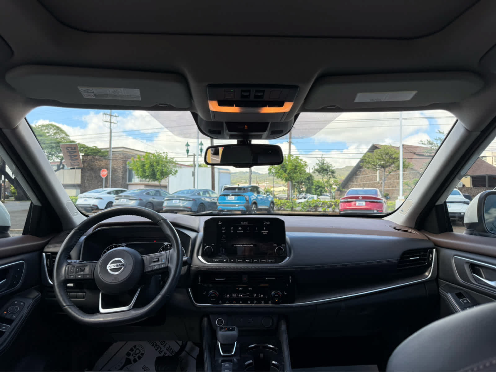 Used 2021 Nissan Rogue SL w/ Premium Package FWD image 10