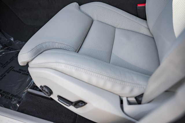 New 2026 Volvo XC60 B5 Ultra w/ Protection Package Premier image 35