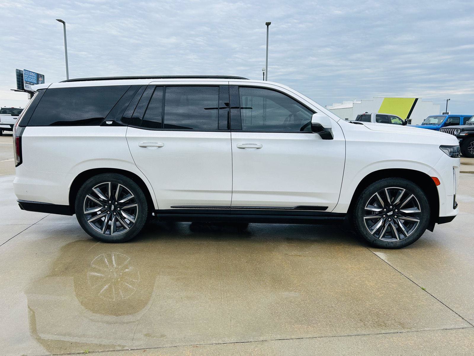 Used 2024 Cadillac Escalade Sport Platinum AWD/4WD image 51