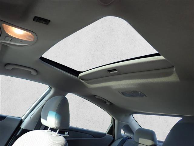 Used 2011 Hyundai Sonata GLS FWD image 10
