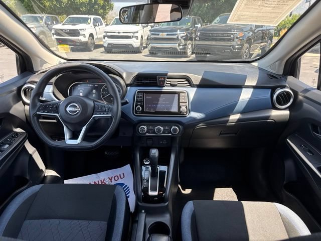 Used 2025 Nissan Versa SV FWD image 10