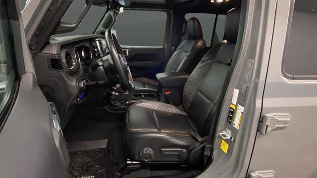Used 2022 Jeep Wrangler Unlimited Sahara AWD/4WD image 9