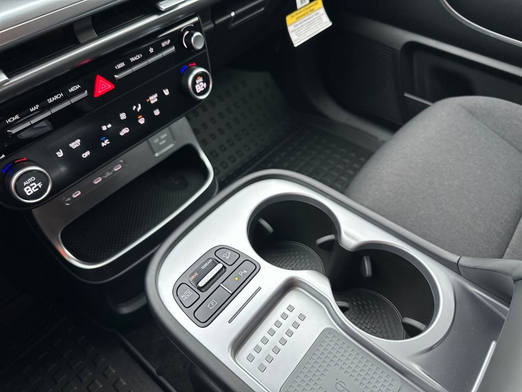 New 2026 Hyundai Ioniq 9 SE AWD/4WD image 11