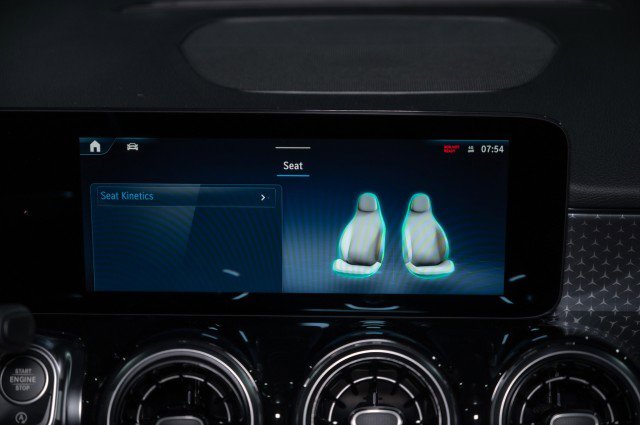 Certified 2026 Mercedes-Benz GLB 250 image 17