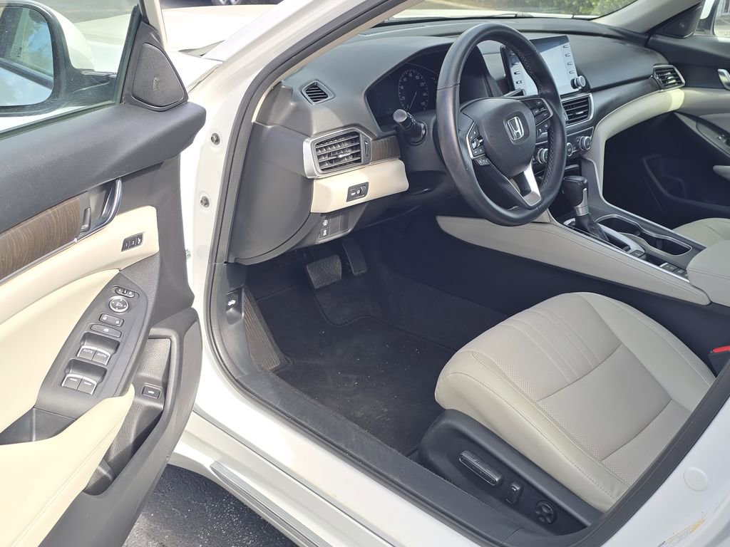 Used 2018 Honda Accord EX-L image 4