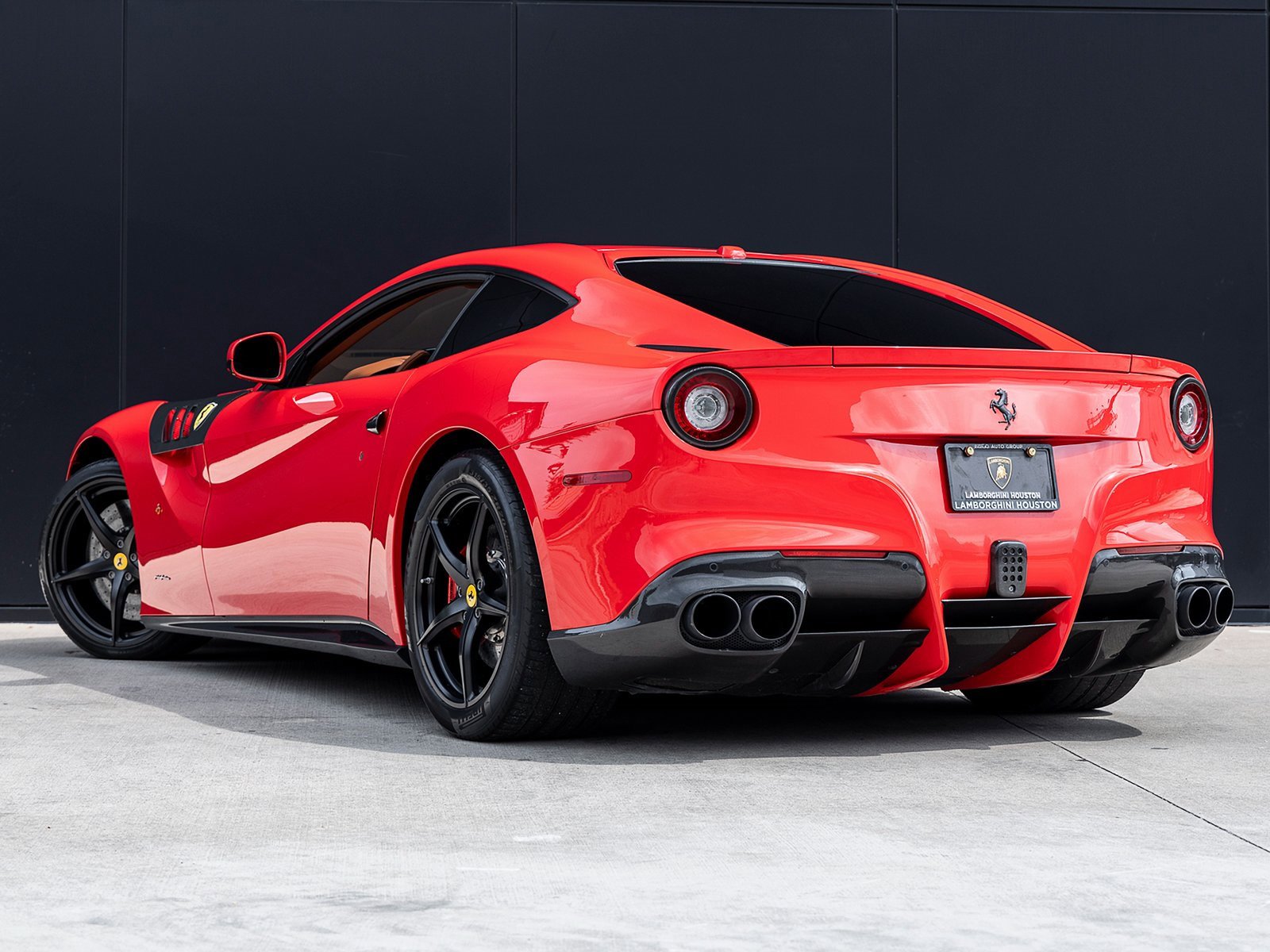 Used 2014 Ferrari F12 Berlinetta image 6