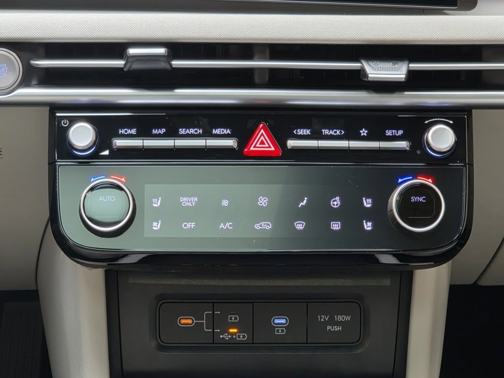 New 2026 Hyundai Tucson Limited w/ Tow & Go Package image 21