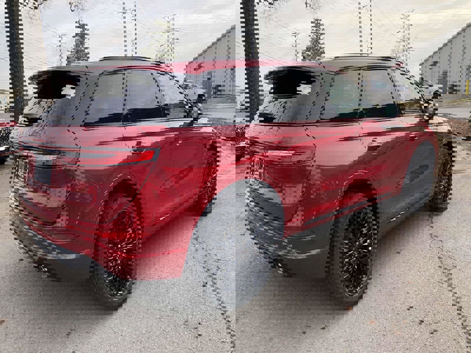 New 2025 Lincoln Corsair Reserve w/ Equipment Group 202A image 3