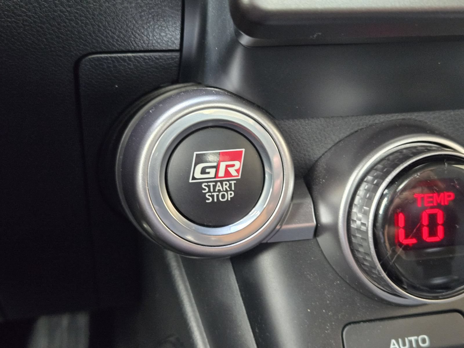 Used 2024 Toyota GR86 RWD image 20