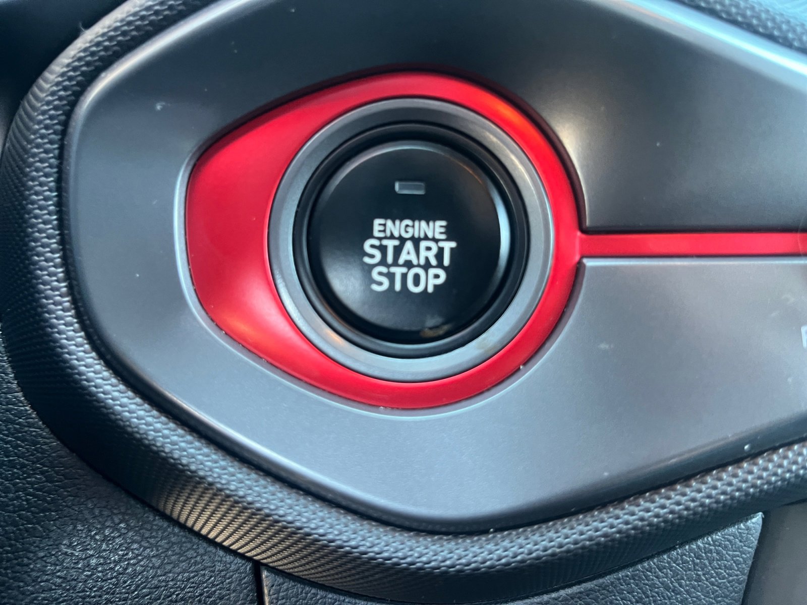 Used 2020 Hyundai Veloster 2.0 Premium image 29