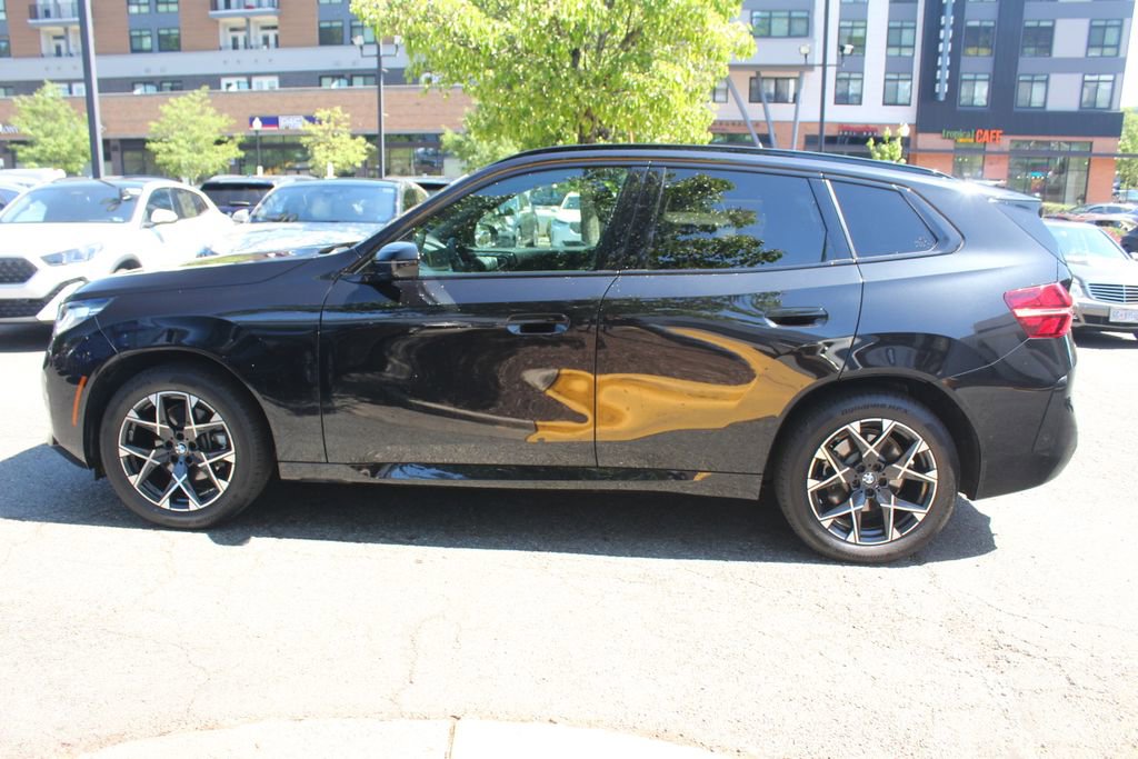 Used 2026 BMW X3 xDrive30 w/ M Sport Package AWD/4WD image 5