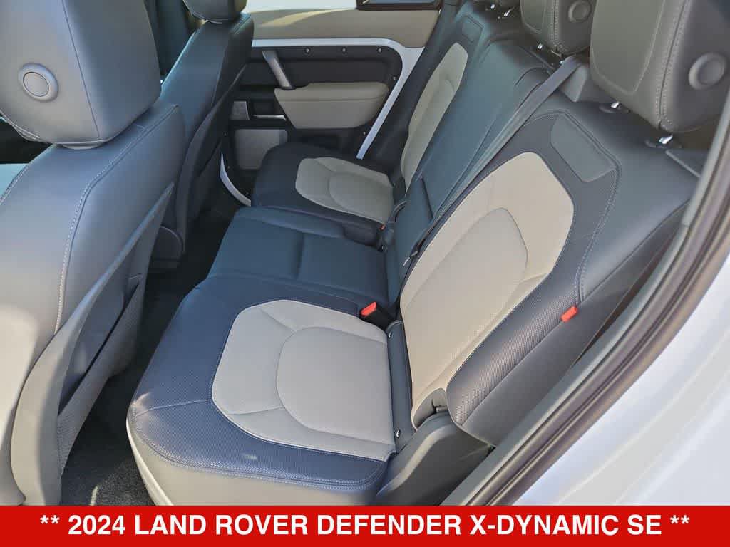 Used 2024 Land Rover Defender 130 X-Dynamic SE AWD/4WD image 20