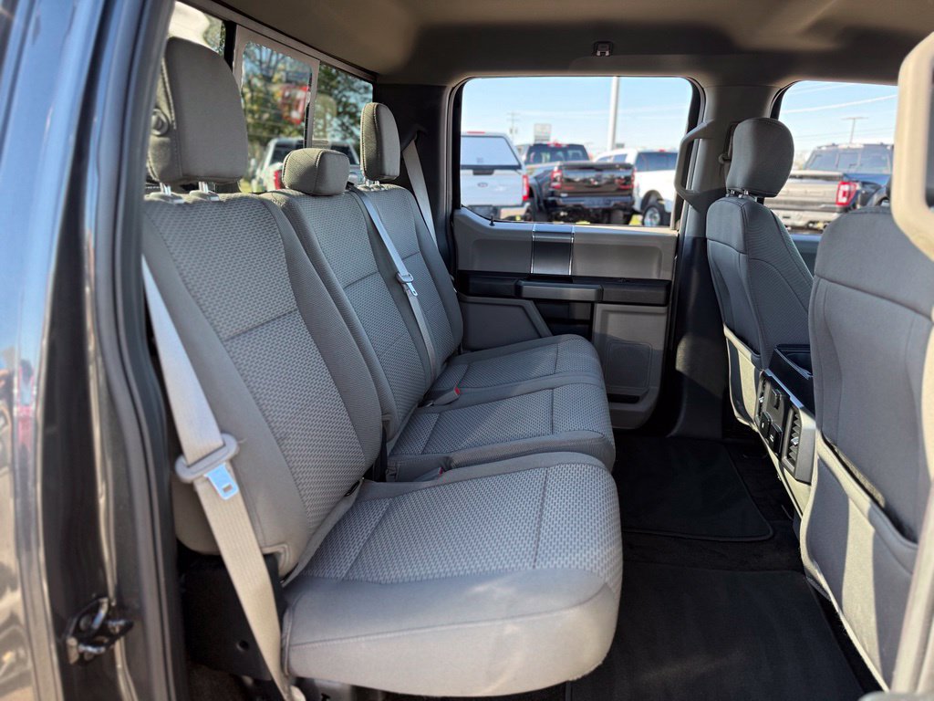 Used 2018 Ford F150 XLT w/ Equipment Group 302A Luxury AWD/4WD image 16