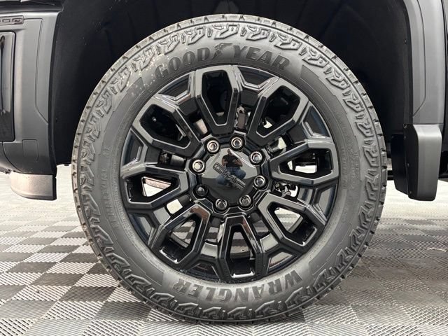 New 2026 GMC Sierra 2500 Denali w/ Denali Reserve Package AWD/4WD image 17