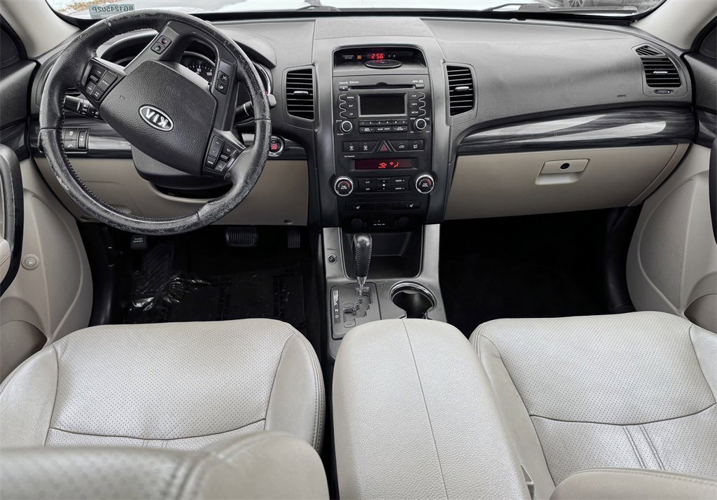 Used 2011 Kia Sorento EX w/ Premium Pkg image 24