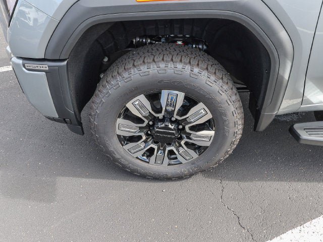 New 2026 GMC Sierra 2500 Denali w/ Denali Reserve Package AWD/4WD image 32