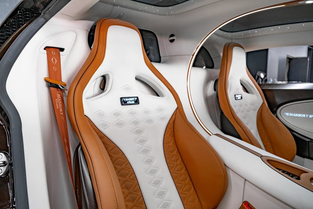 Used 2020 Bugatti Chiron AWD/4WD image 15