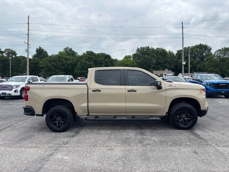 Used 2022 Chevrolet Silverado 1500 LT Trail Boss w/ LT Trail Boss Premium Package AWD/4WD image 4