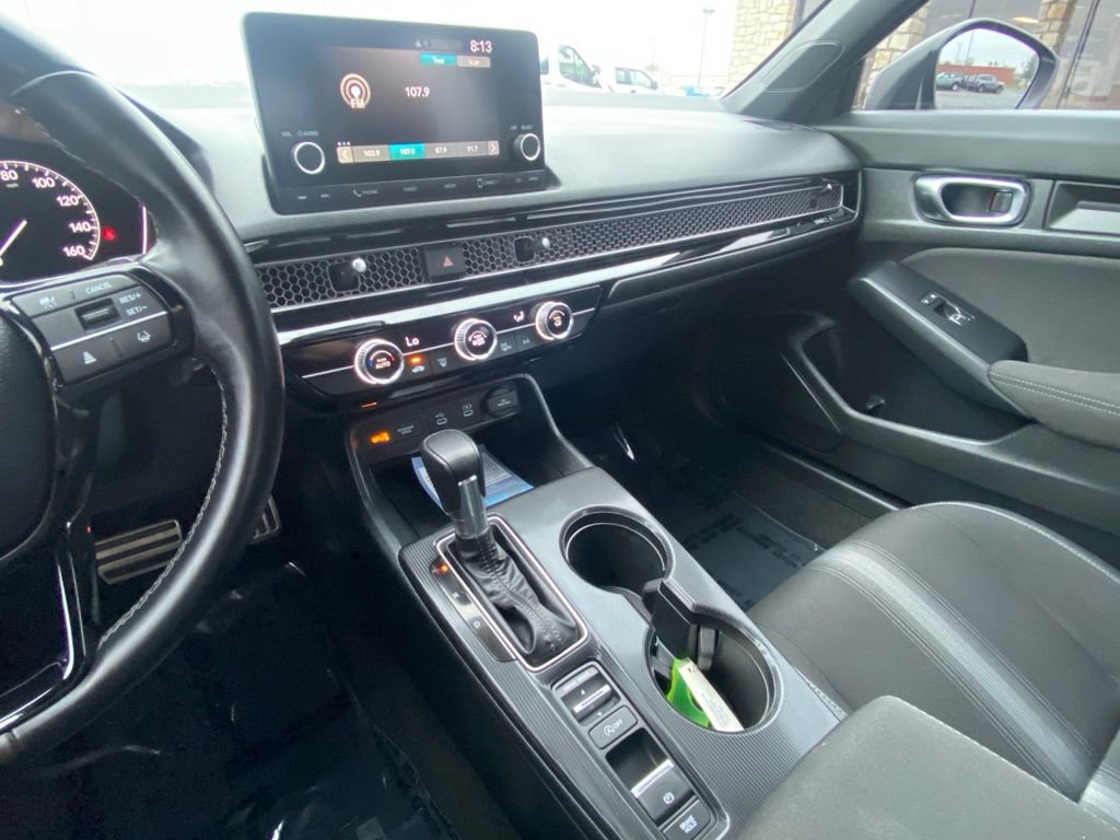 Used 2025 Honda Civic Sport image 28