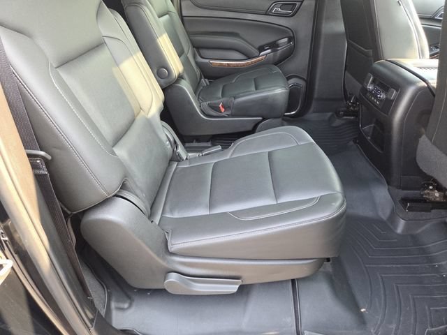 Used 2019 Chevrolet Suburban Premier AWD/4WD image 25