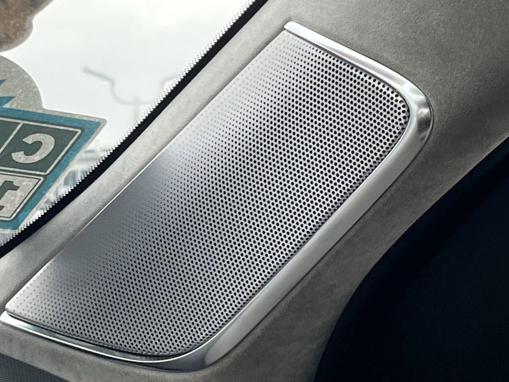 Used 2022 Cadillac Escalade ESV Premium Luxury Platinum w/ Heavy-Duty Trailer Package image 54