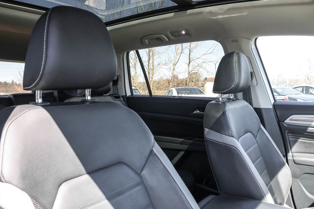 Used 2021 Volkswagen Atlas SEL Premium image 40