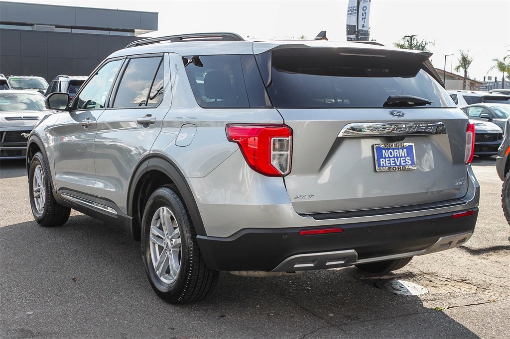 Used 2023 Ford Explorer XLT w/ Equipment Group 202A image 7