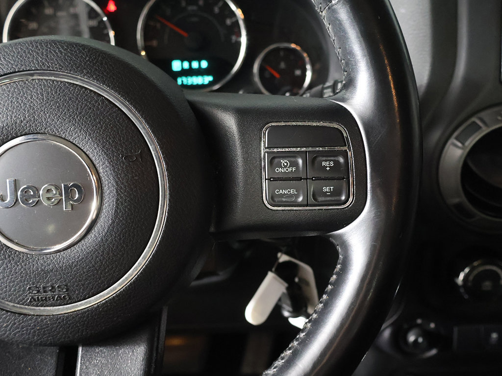 Used 2015 Jeep Wrangler Unlimited Sport w/ Quick Order Package 24S AWD/4WD image 33