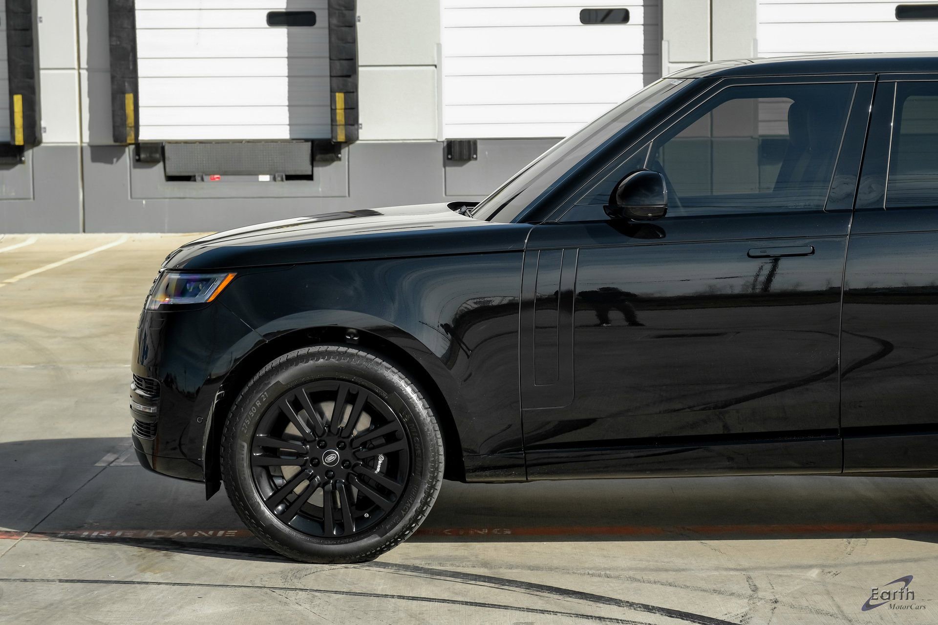 Used 2024 Land Rover Range Rover SE image 8