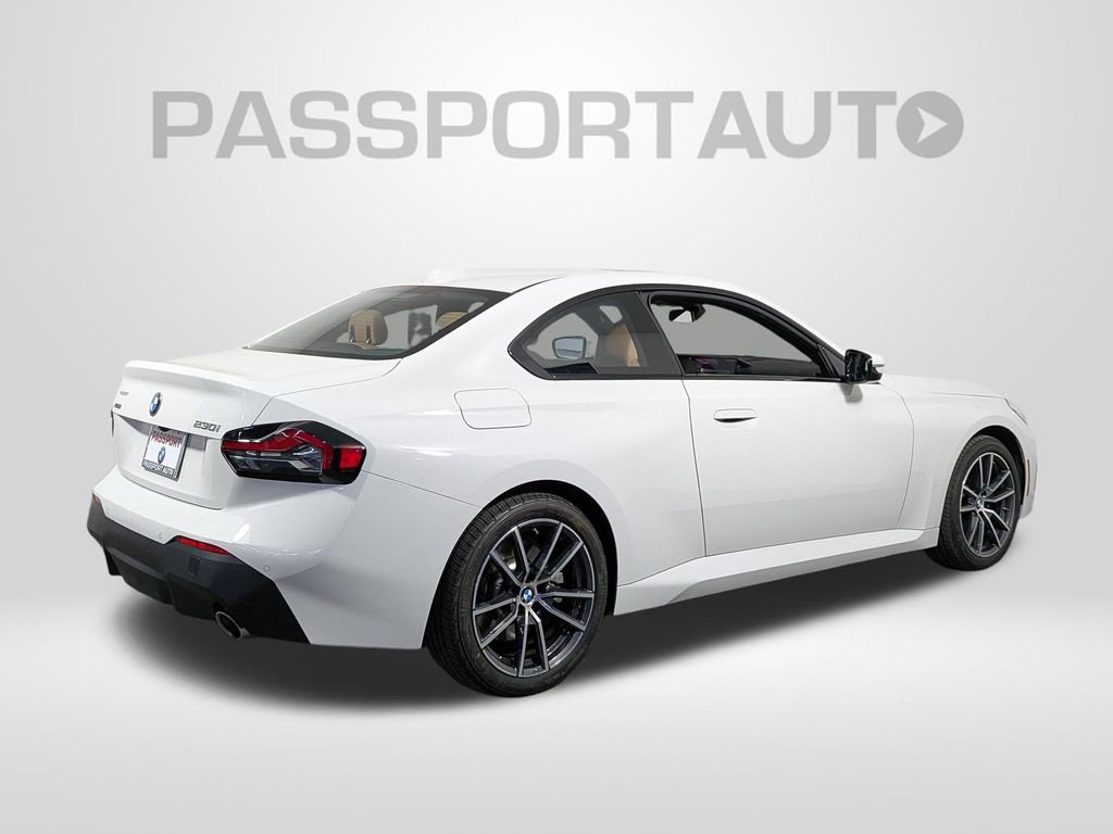 Certified 2023 BMW 230i xDrive 230i xDrive w/ Convenience Package image 7