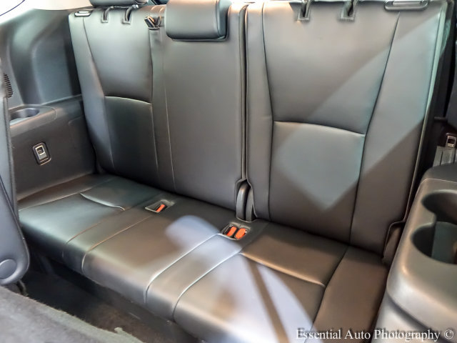 Used 2020 Toyota Highlander XLE AWD/4WD image 13