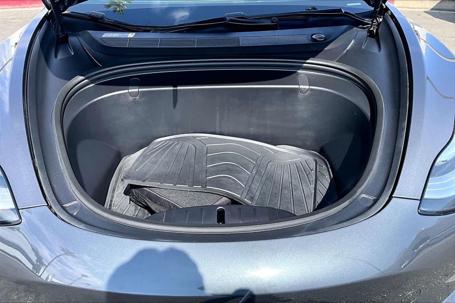 Used 2018 Tesla Model 3 Long Range RWD image 31
