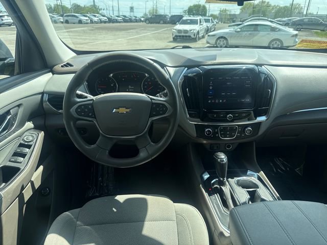 Used 2020 Chevrolet Traverse LT w/ LPO, 'HIT The Road' Package AWD/4WD image 14