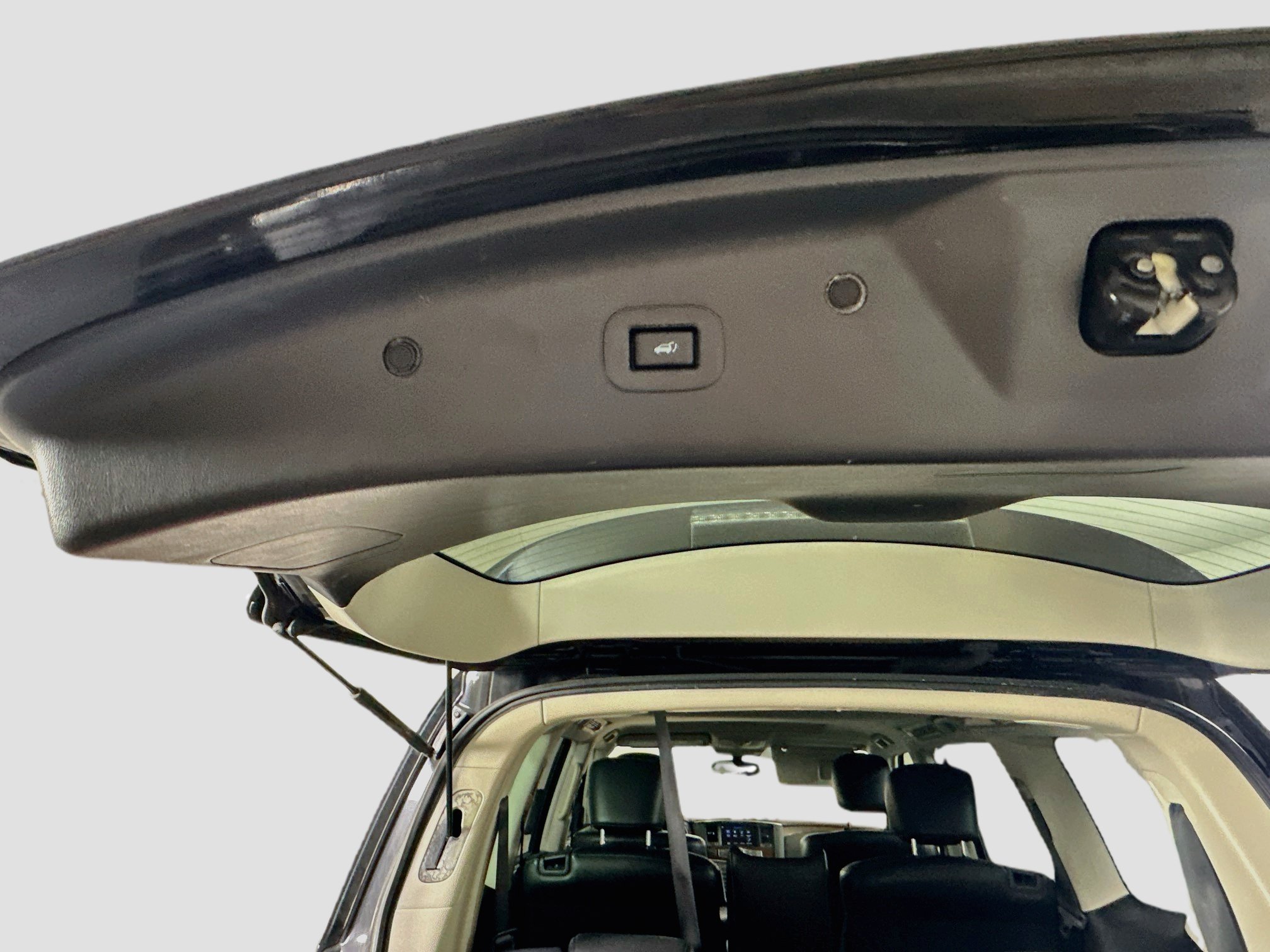 Used 2018 INFINITI QX80 2WD image 32