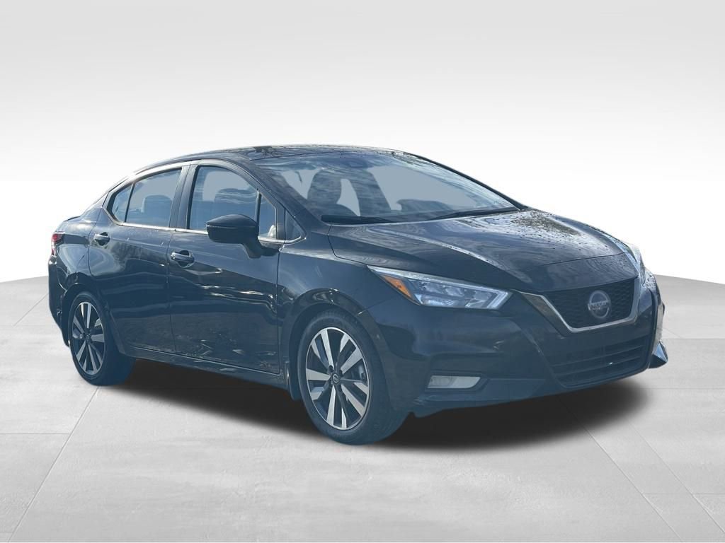 Certified 2020 Nissan Versa SR image 3