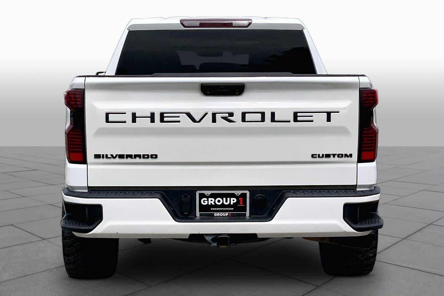 Used 2023 Chevrolet Silverado 1500 Custom RWD image 5