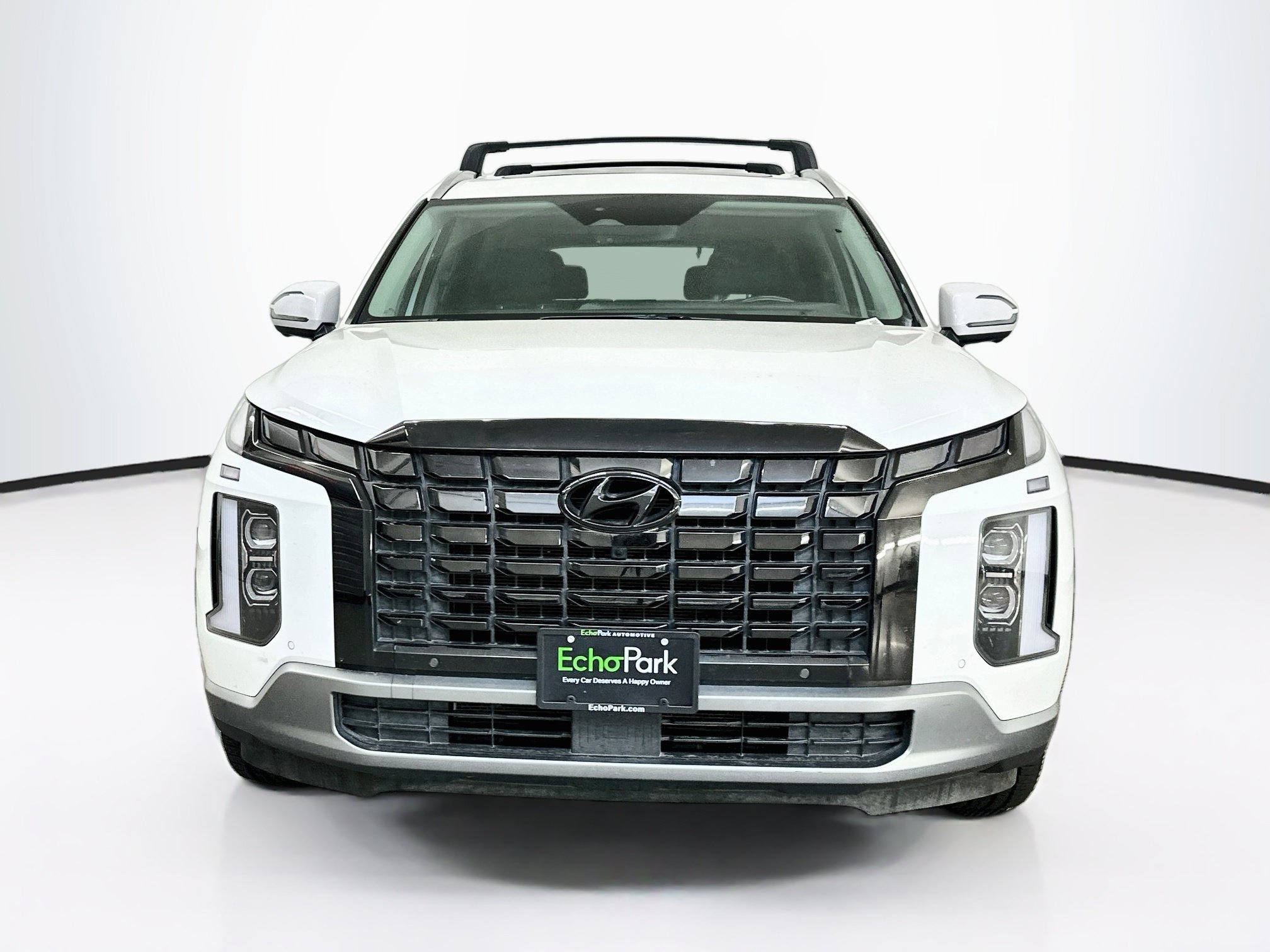 Used 2023 Hyundai Palisade Limited AWD/4WD image 2